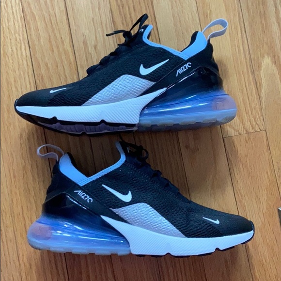 Nike Shoes - AirMax 270 women’s